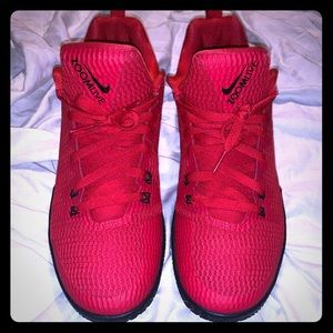 Red Nike Zooms live 2